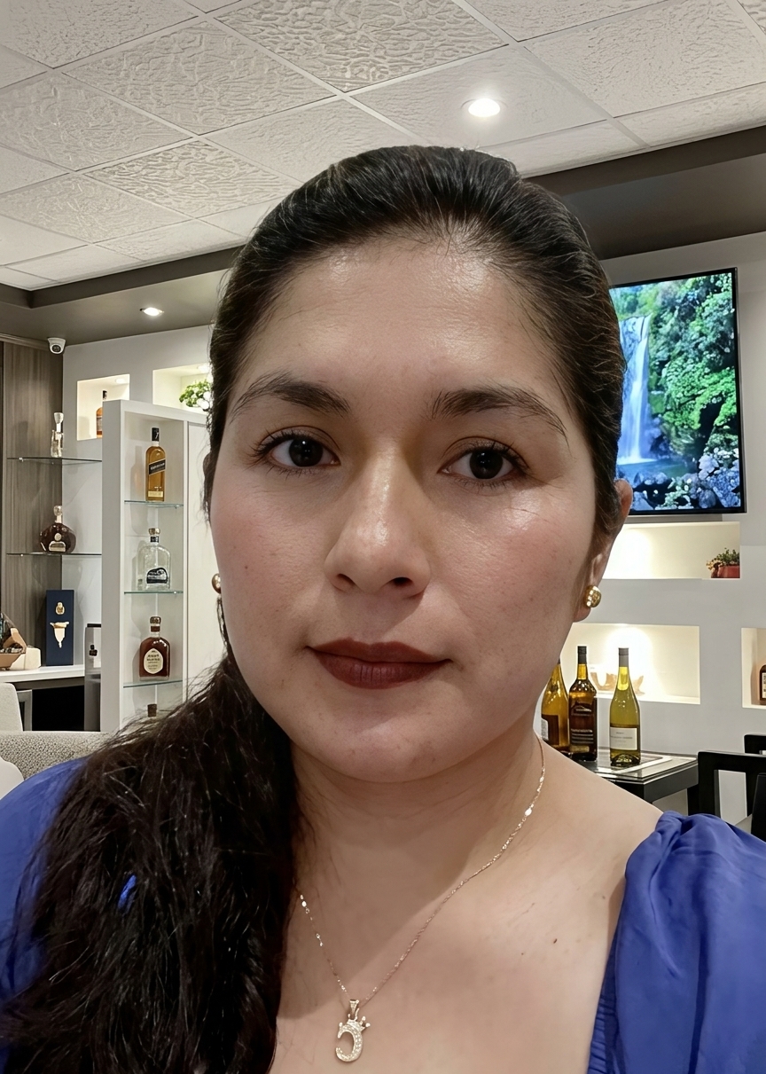 Enf. Cinthya Rocio Sernaque Torres